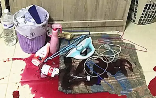 洗澡时客厅传来巨响，看到现场心脏受不了